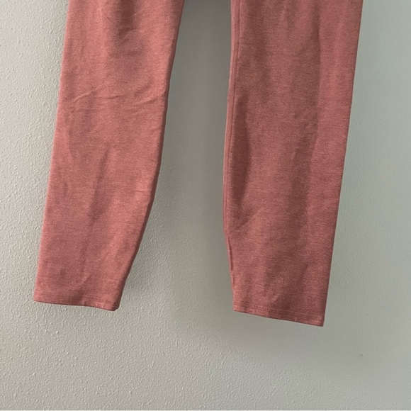 VUORI Clean Elevation Performance Legging pink size large - Picture 3 of 16